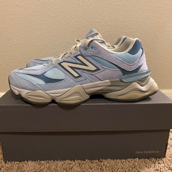 New Balance 9060 - Picture 1 of 13